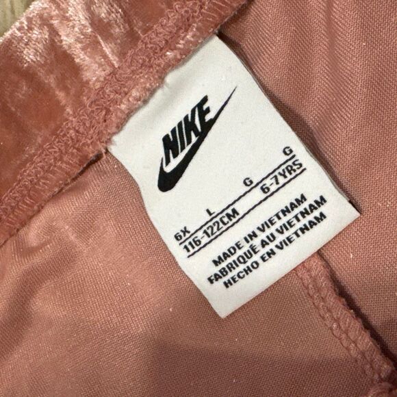 NWT Nike velvet pants size 6x - Picture 3 of 4